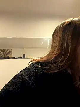 emma4xxx online show from 11.22.25