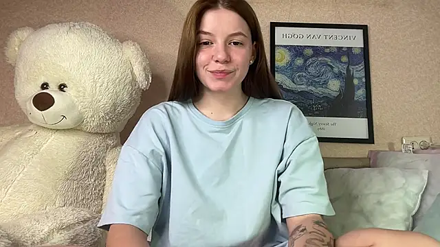 Snapshot of mia___mi chatting on 12.10.24 mia   mi online show from 12.10.24