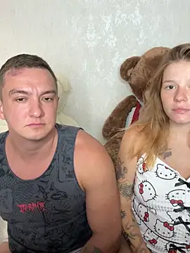 Snapshot of mia___mi chatting on 09.26.25 mia   mi online show from 09.26.25