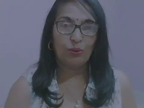 sexy69hotmum online show from 12.05.24