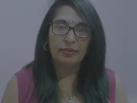 sexy69hotmum online show from 12.10.24
