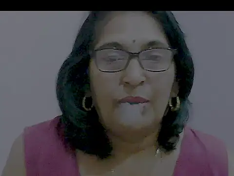 sexy69hotmum online show from 12.23.24