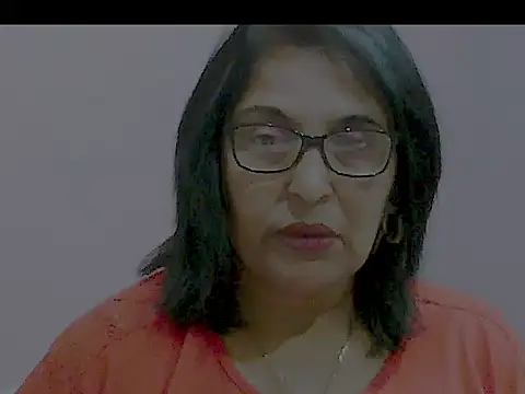 sexy69hotmum online show from 12.24.24