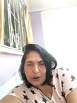 sexy69hotmum online show from 12.30.24