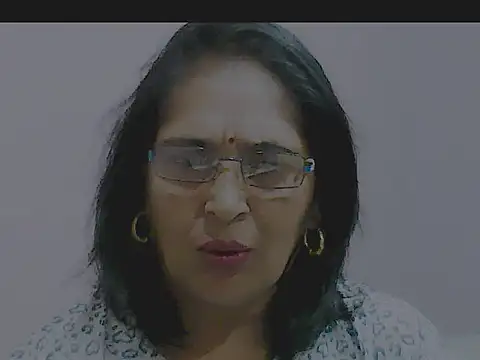 sexy69hotmum online show from 02.25.25