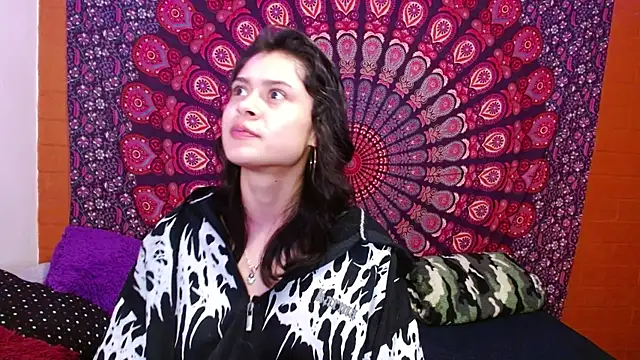 AbbySccott online show from 10.24.25