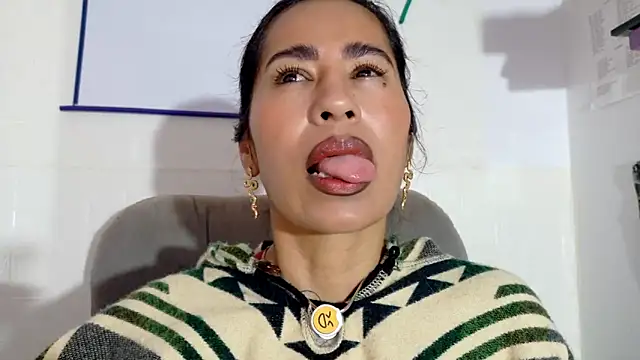 fantasty nylon online show from 11.13.25