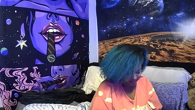 AutumnHart online show from 12.24.24