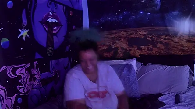 AutumnHart online show from 01.23.25