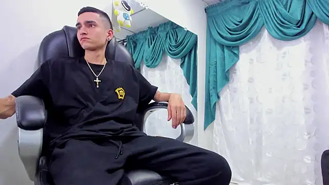 Ethan Booy online show from 02.18.25
