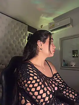 ZarahEvans online show from 06.30.26