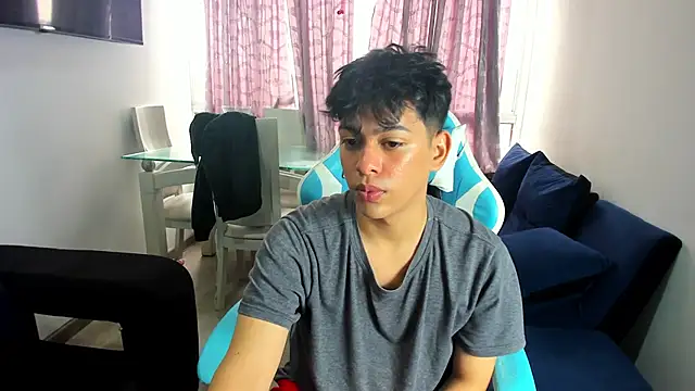 Snapshot of Franco_Rizzo_ chatting on 02.08.25 Franco Rizzo online show from 02.08.25