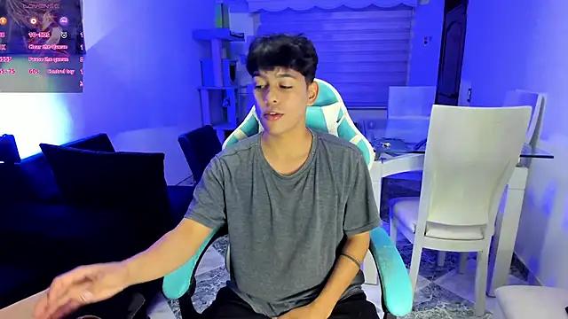 Snapshot of Franco_Rizzo_ chatting on 09.13.25 Franco Rizzo online show from 09.13.25