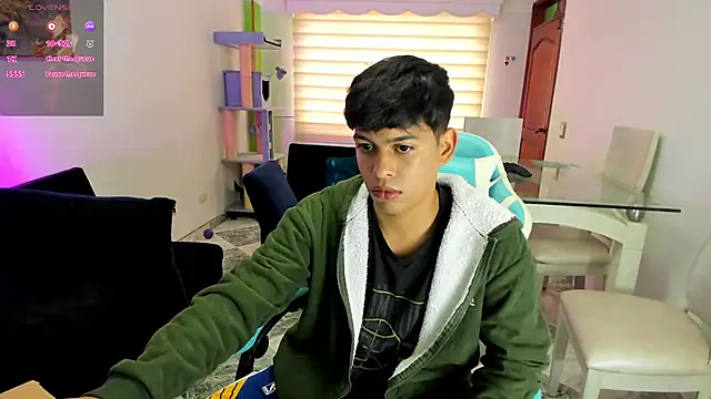 Snapshot of Franco_Rizzo_ chatting on 09.14.25 Franco Rizzo online show from 09.14.25