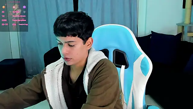 Snapshot of Franco_Rizzo_ chatting on 10.16.25 Franco Rizzo online show from 10.16.25