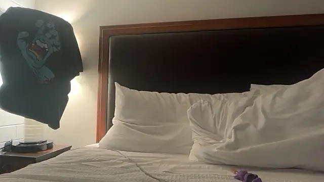 RoodoggXL online show from 01.12.26