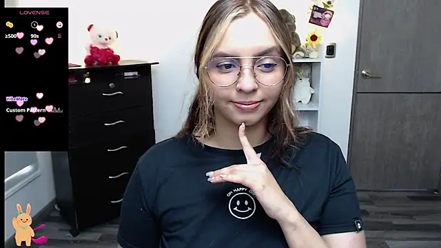 Snapshot of Valery7rose_ chatting on 12.01.24 Valery7rose online show from 12.01.24