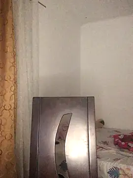 Snapshot of JuanaSimons chatting on 09.28.25 JuanaSimons online show from 09.28.25