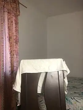 JuanaSimons online show from 11.16.25