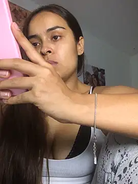 JuanaSimons online show from 06.21.26