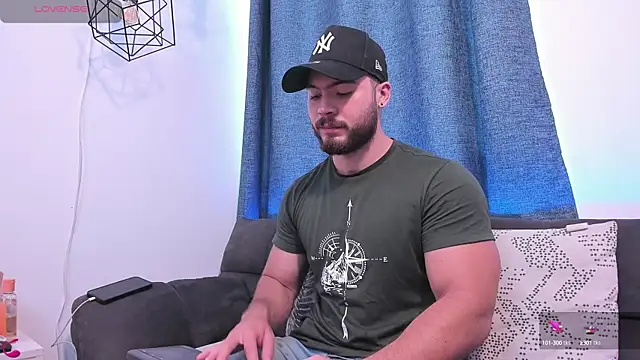 SebastianVilla  online show from 02.25.25