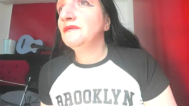 Andrefoxx  online show from 09.23.25