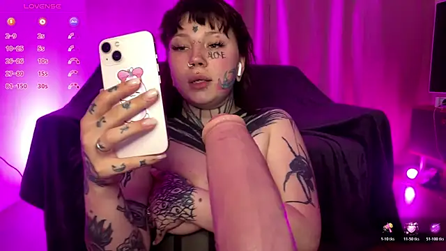 tradishka online show from 04.21.26