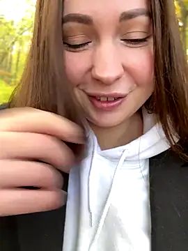 dreams4u online show from 10.22.25