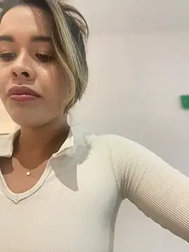 Snapshot of Emilia_Bakerr chatting on 02.24.25 Emilia Bakerr online show from 02.24.25