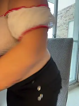 MrsFoucher online show from 11.04.25