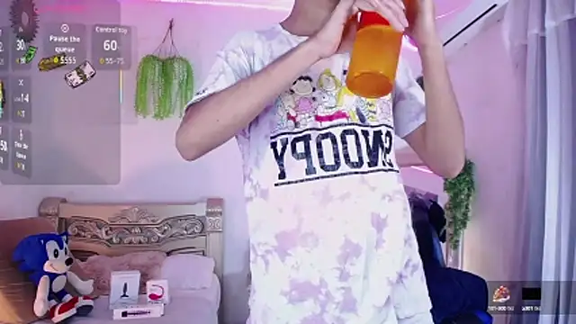 huge armound online show from 10.06.25