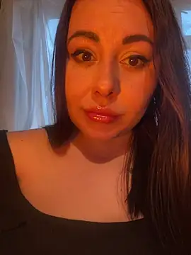 DaisyStreet online show from 04.17.26