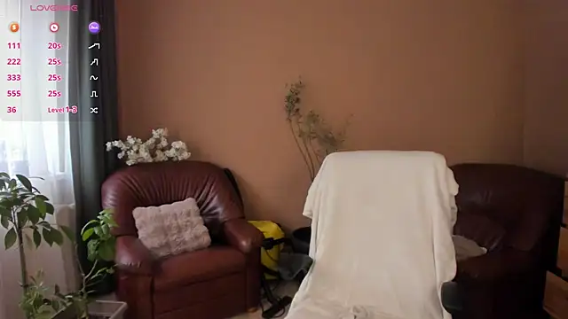 KaylaLaine online show from 04.03.26