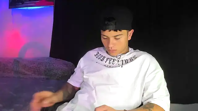 Dominic Biker   online show from 12.10.24