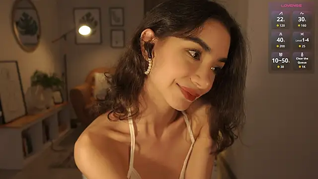 JulietteDee online show from 11.03.25