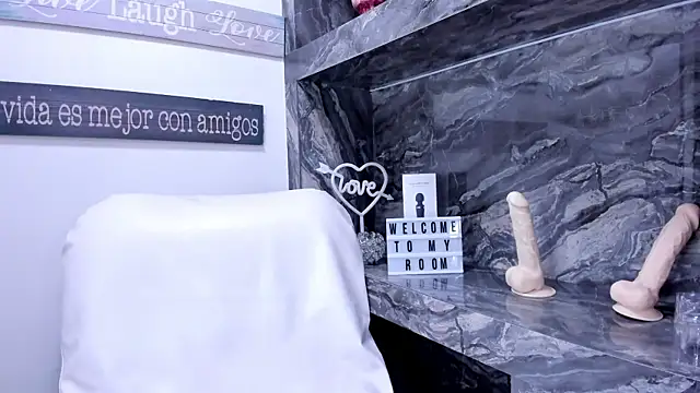 miss danika online show from 01.09.25