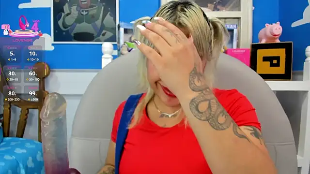 miss danika online show from 03.22.25