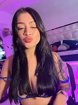 lucianaroy online show from 02.22.26