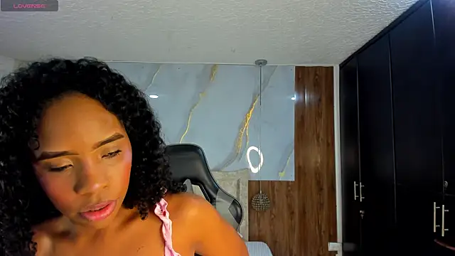 lia 16 online show from 04.17.26