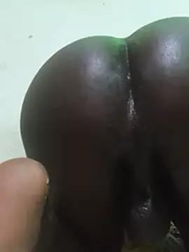 Snapshot of My_World chatting on 01.22.25 My World online show from 01.22.25