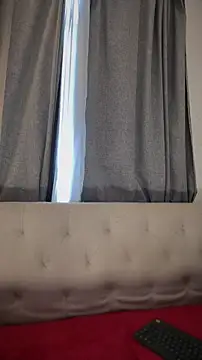 Snapshot of Alison_Diaz17 chatting on 02.09.26 Alison Diaz17 online show from 02.09.26