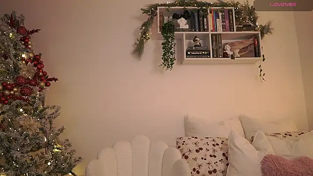 EmilyxRose - online show from 12.16.24