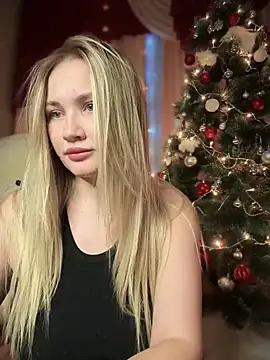 AmeliaAllem online show from 12.19.24