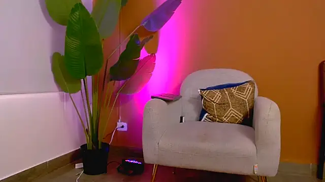 Sara ow online show from 06.19.26