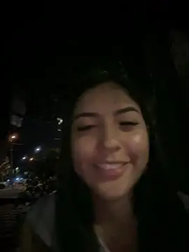 MarianaBenz online show from 01.21.25