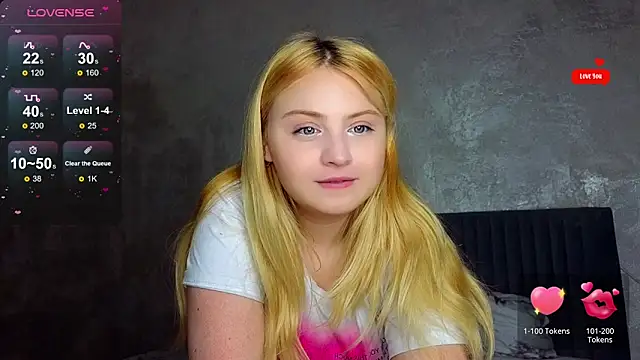 shy blondiee online show from 03.16.25