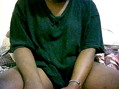 Snapshot of honeypotsweet chatting on 10.17.25 honeypotsweet online show from 10.17.25