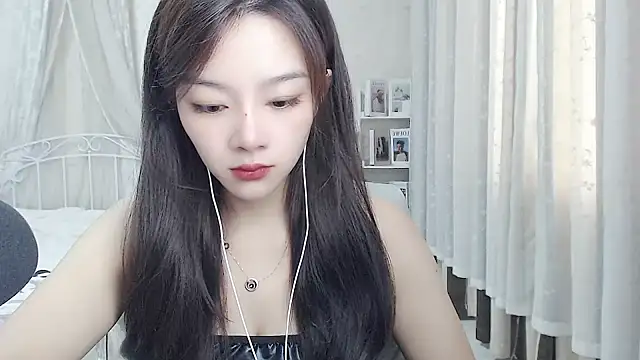 Snapshot of Jenny-Z chatting on 07.10.26 Jenny-Z online show from 07.10.26