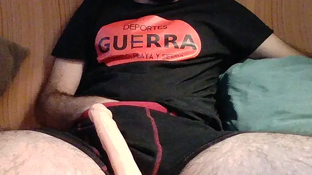 Snapshot of elpanamiguel25 chatting on 01.28.25 elpanamiguel25 online show from 01.28.25