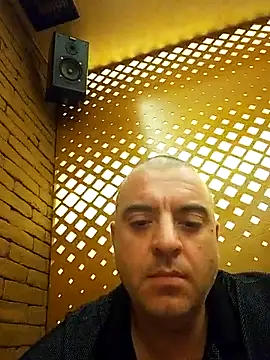 Snapshot of LSD669 chatting on 09.11.25 LSD669 online show from 09.11.25